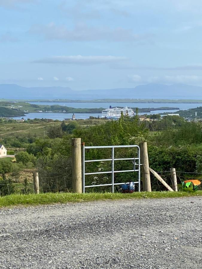 4 Bedroom Traditional Irish Farm House Killybegs Donegal Town Exterior foto